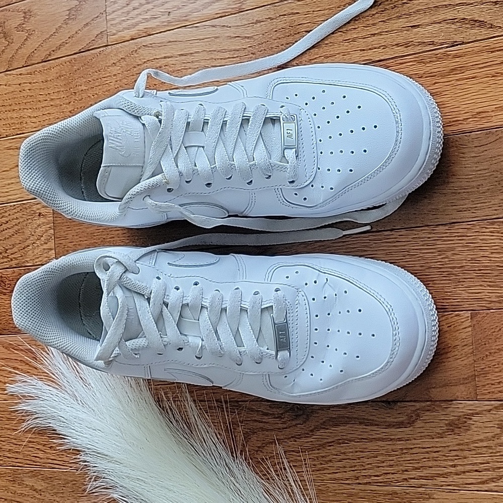 White Nike Air Force 1s